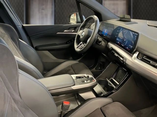 BMW 218 218d Active Tourer Sedan