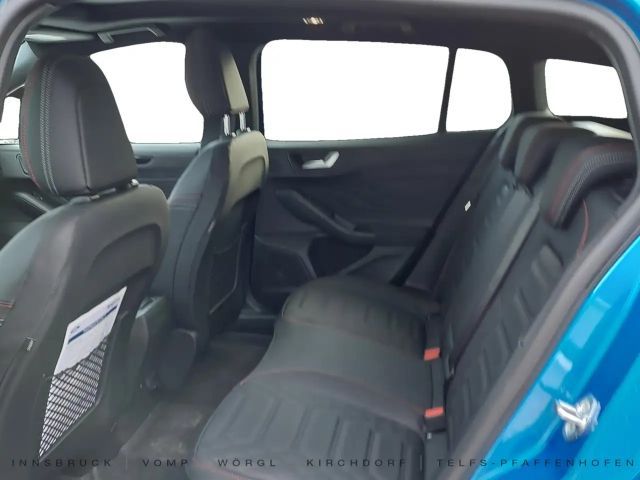 Ford Focus ST Line Wagon