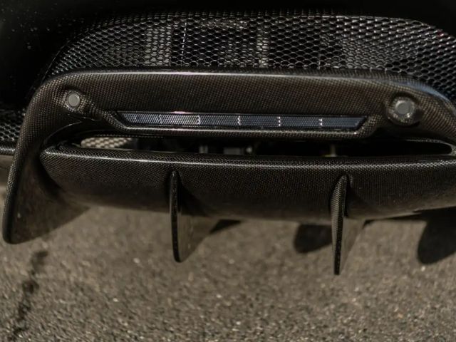 Ferrari 296 Assetto Fiorano GTB