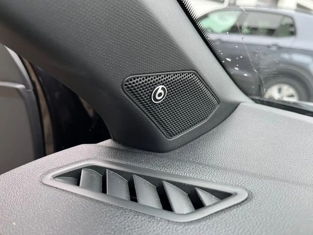 Volkswagen T-Roc 1.5 TSI DSG Sport