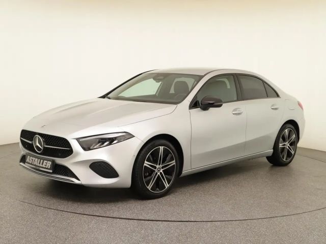 Mercedes-Benz A 180 Progressive