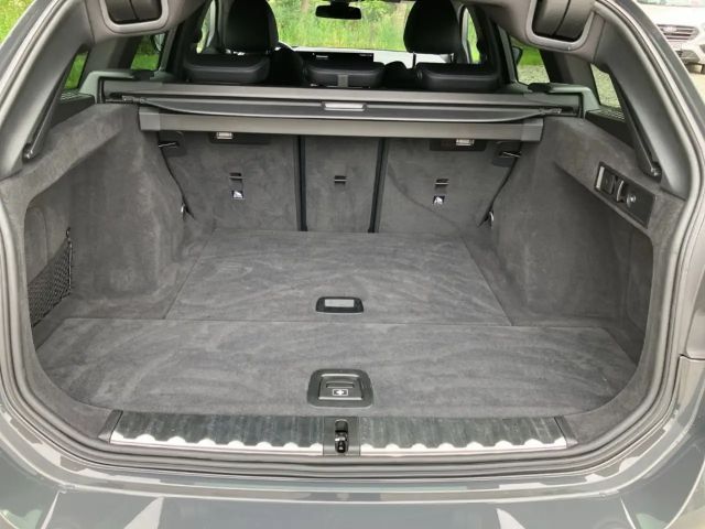 BMW 320 320d M-Sport Sedan Touring