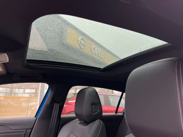 Opel Astra GS-Line Grand Sport