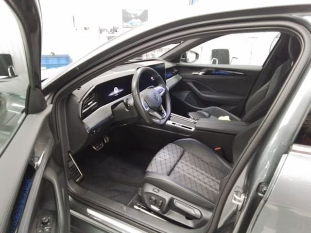 Volkswagen Passat 2.0 TSI DSG R-Line Variant