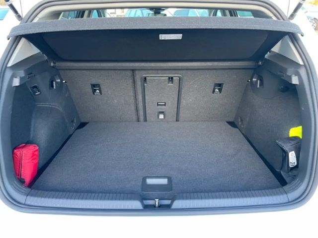 Volkswagen Golf 2.0 TDI DSG Golf VIII Move