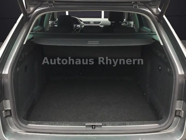 Skoda Superb 2.0 TSI Combi Style Style