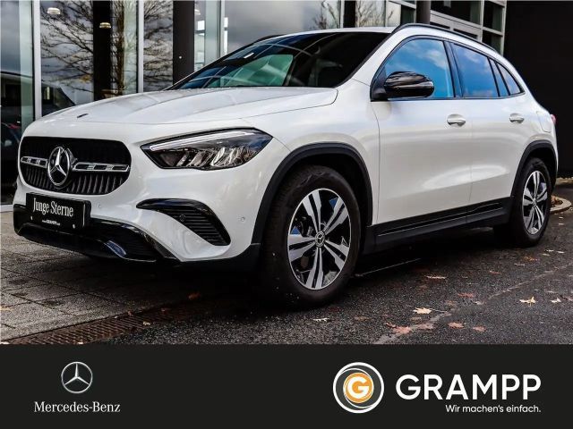 Mercedes-Benz GLA 180 ProgressiveAdvanced/AHK/Kamera/LED/Night