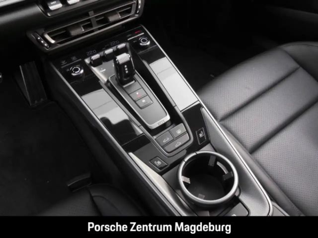 Porsche 992 Carrera Coupé