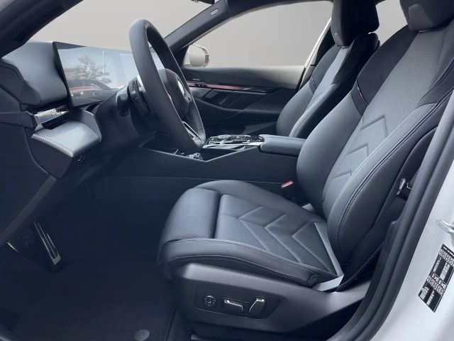 BMW 520 520d M-Sport Touring