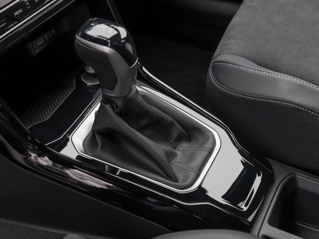 Volkswagen T-Roc 1.5 TSI DSG R-Line