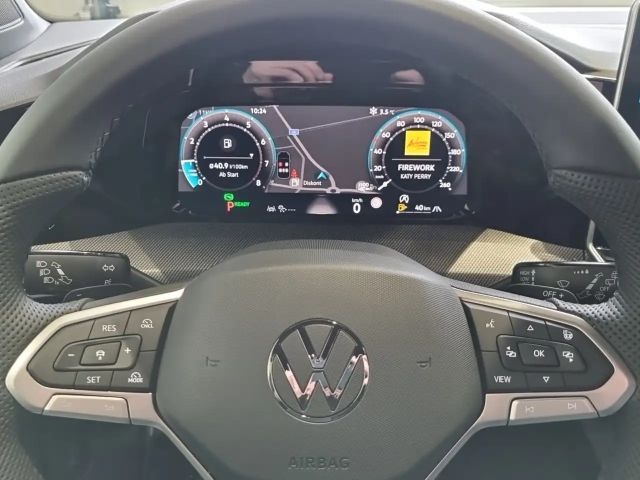 Volkswagen Golf DSG Sport