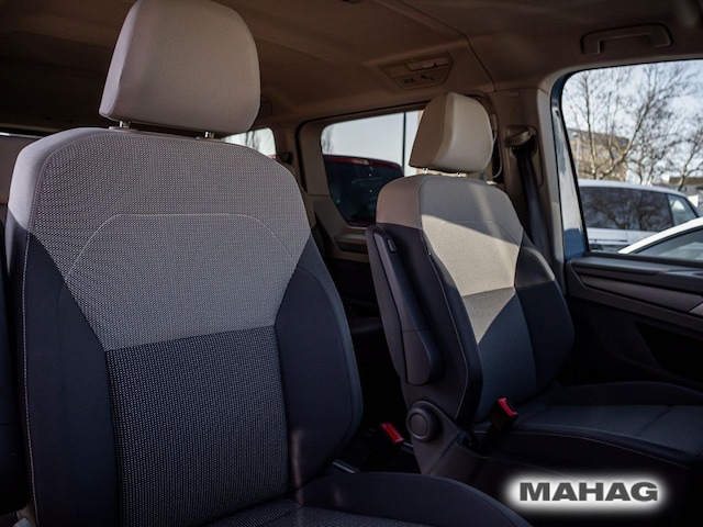 Volkswagen Multivan 4Motion Life