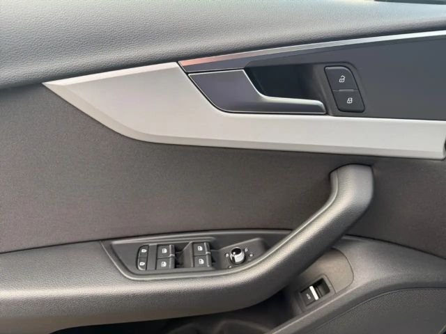 Audi A4 40 TDI S-Tronic Sedan