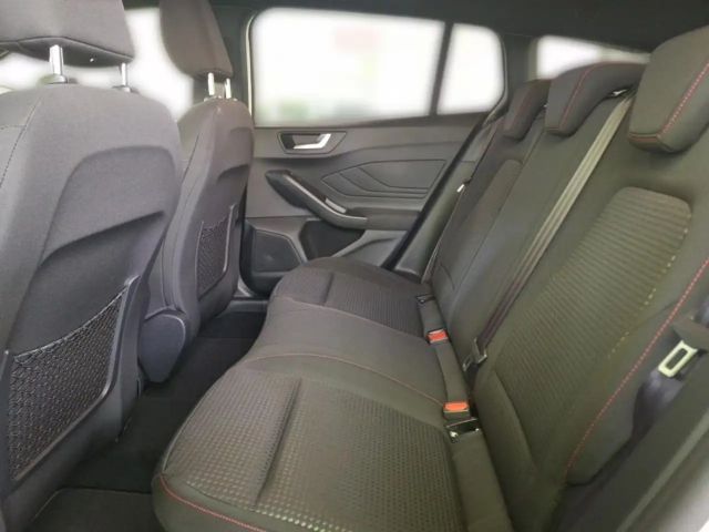 Ford Focus ST Line Wagon