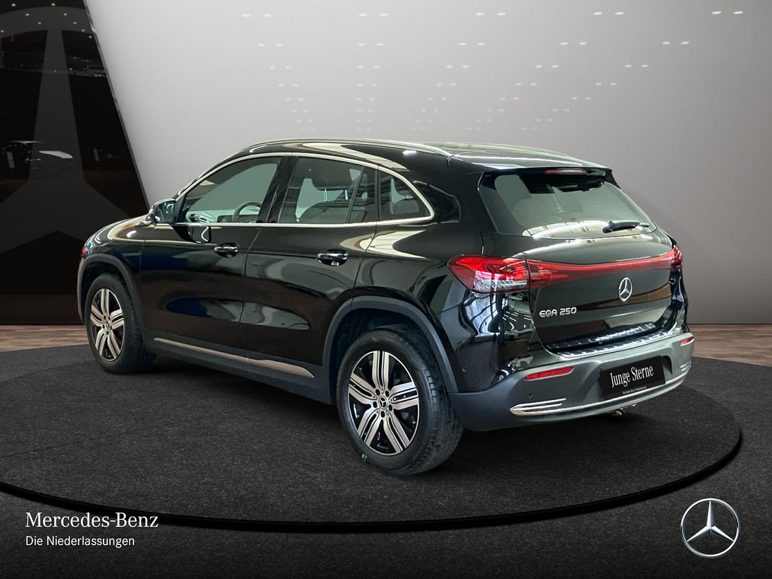 Mercedes-Benz EQA 250