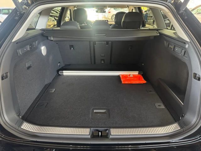 Skoda Superb 1.5 TSI Combi Selection