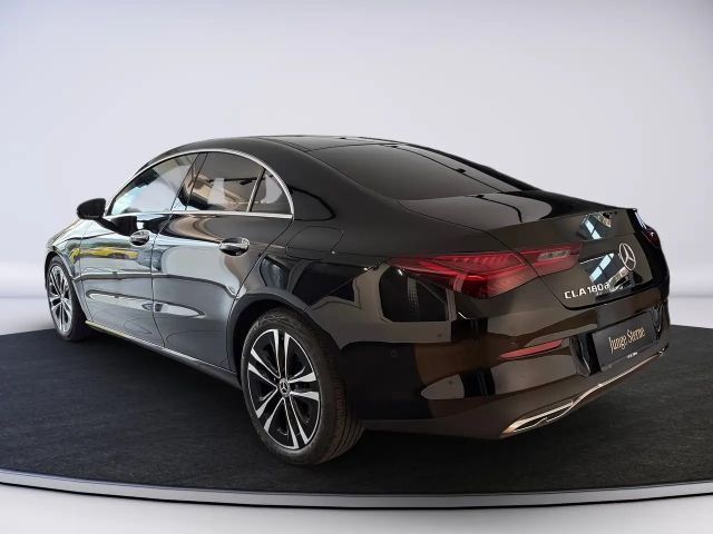 Mercedes-Benz CLA 180 CLA 180 d Coupé