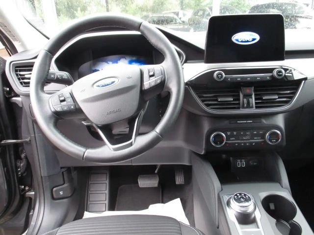 Ford Kuga 4x4 AWD Hybrid Titanium
