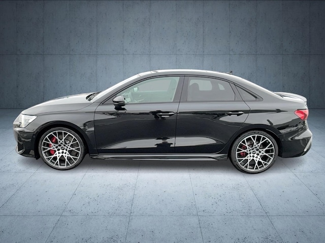 Audi RS3 Quattro S-Tronic Sedan