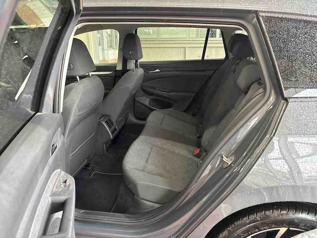 Volkswagen Golf DSG Variant