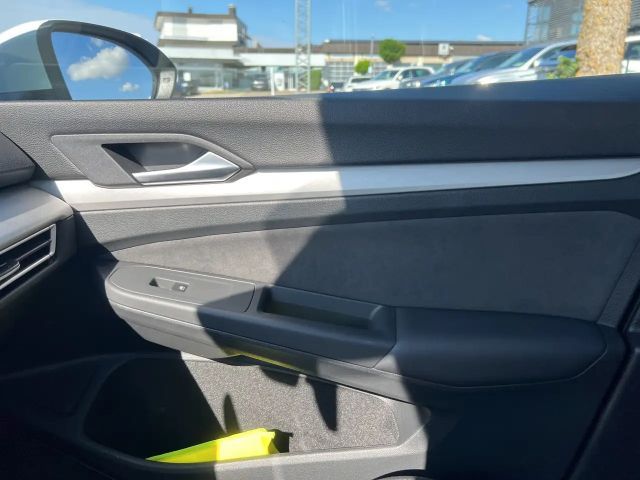 Volkswagen Golf 1.5 TSI Life