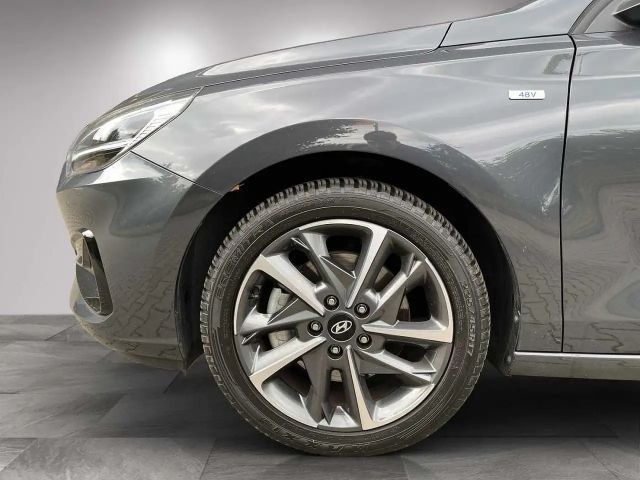 Hyundai i30 Hybrid Trend