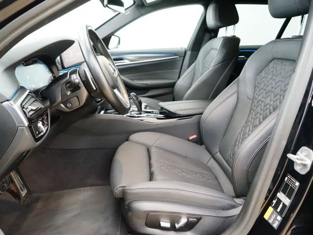 BMW 530 530e Touring