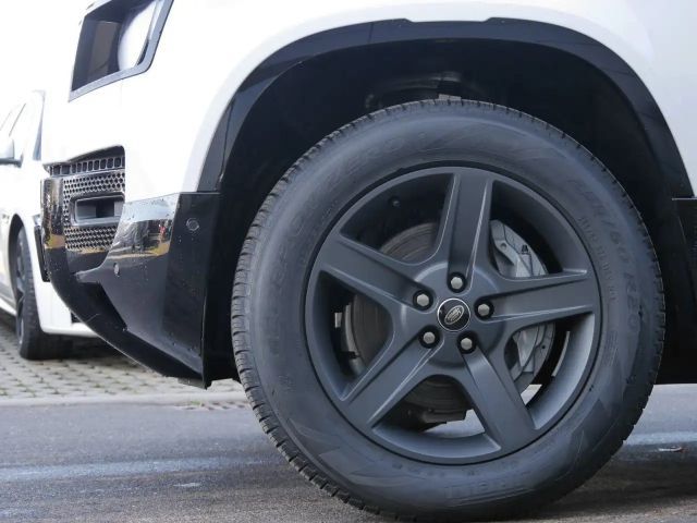 Land Rover Defender 110 Dynamic