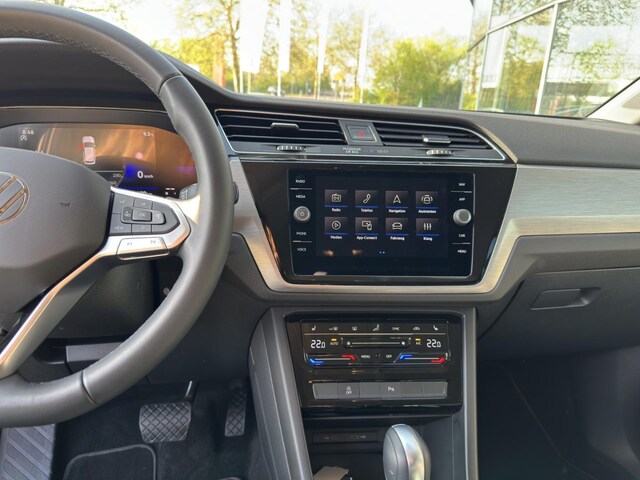 Volkswagen Touran 1.5 TSI DSG