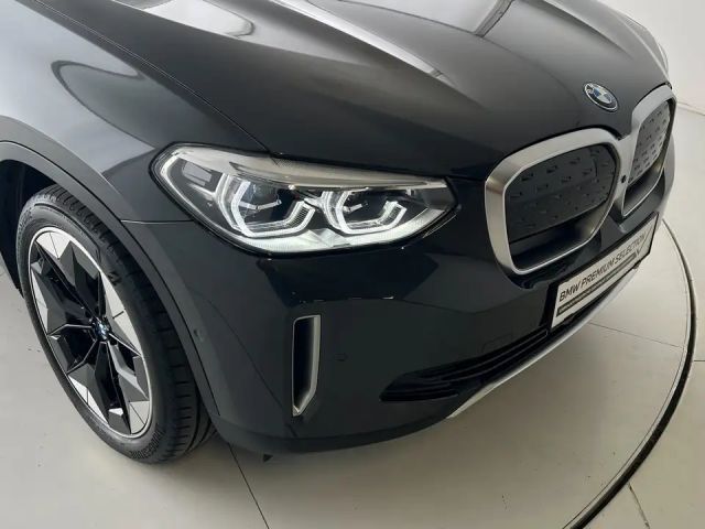 BMW iX3 iX3