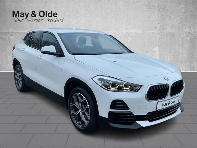BMW X2 Sedan sDrive18i