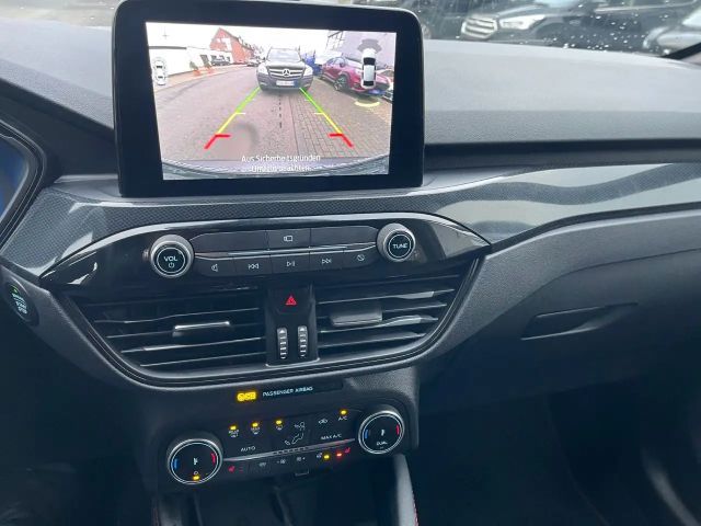 Ford Kuga Hybrid ST Line