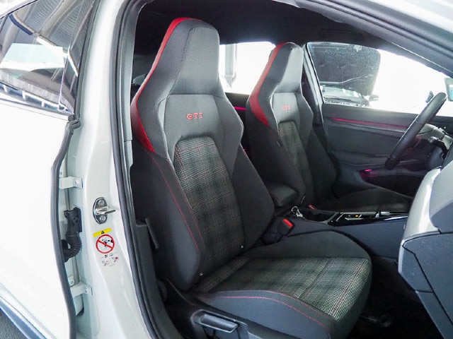 Volkswagen Golf 2.0 TSI GTI
