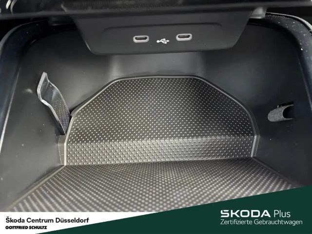 Skoda Fabia ESSENCE 1 0 MPI 59 KW 5-GANG-SCHALTGETRIEBE Sitzhe