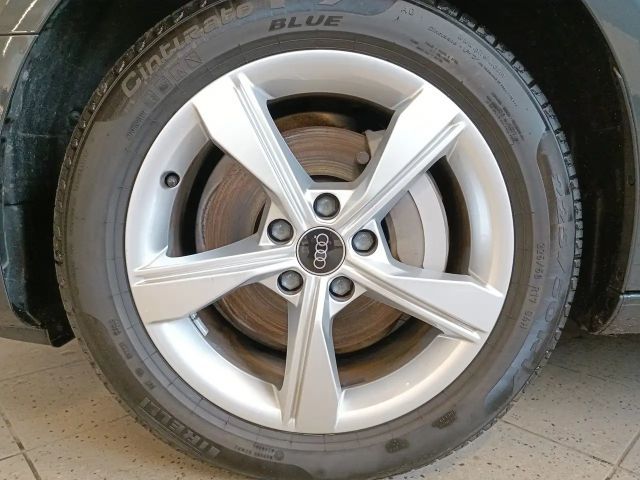 Audi A4 40 TDI Avant S-Tronic