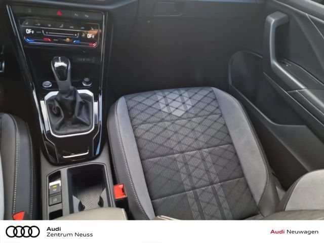 Volkswagen T-Roc 1.5 TSI DSG R-Line