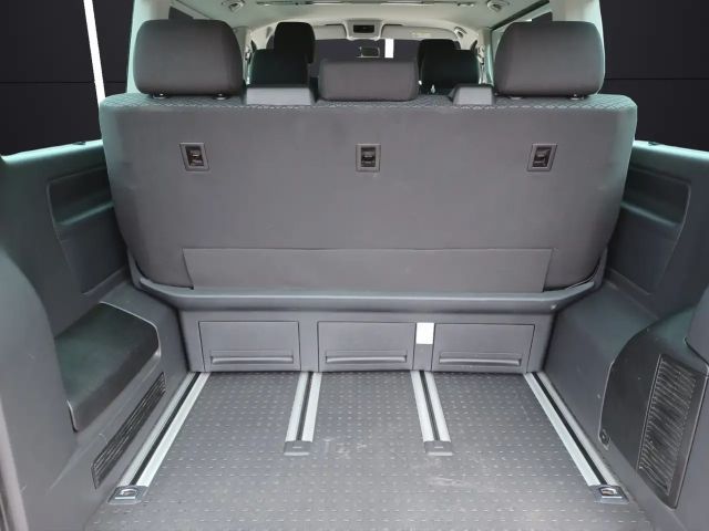 Volkswagen Multivan Family T6
