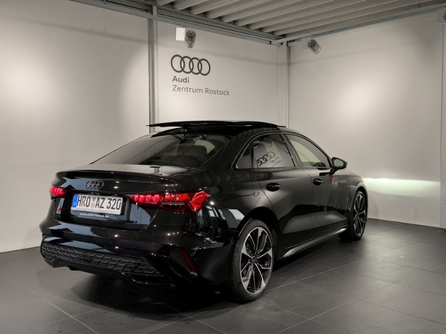 Audi A3 S-Line S-Tronic Sedan