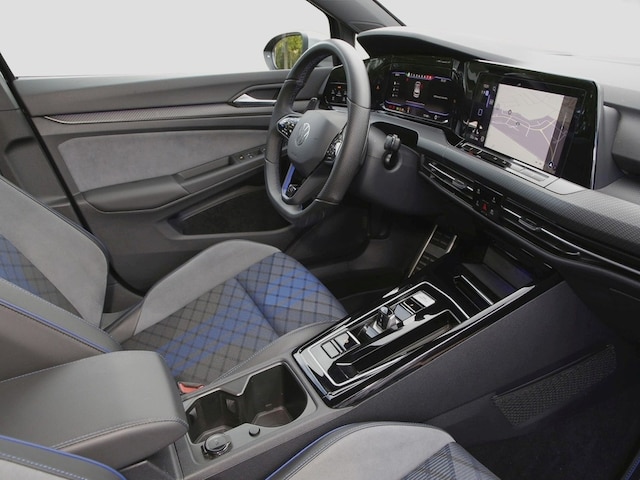 Volkswagen Golf 2.0 TSI DSG Golf VIII