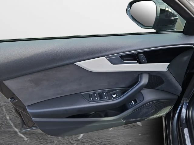 Audi S4 Avant Quattro