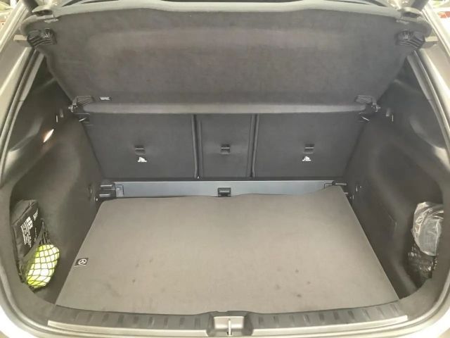 Mercedes-Benz GLA 200 Progressive