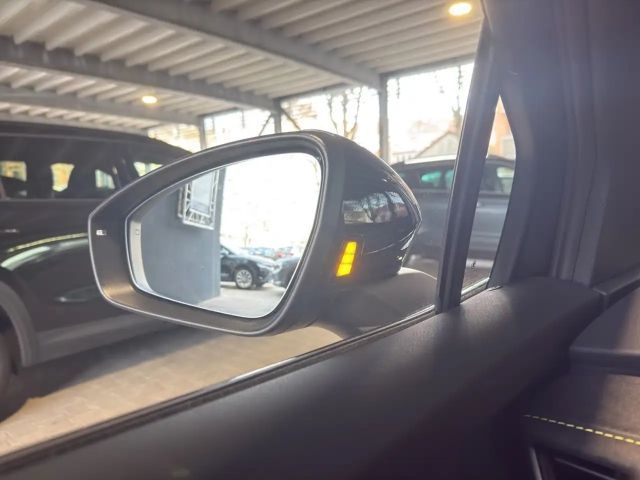 Skoda Enyaq Lounge RS