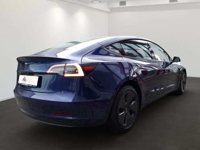 Tesla Model 3 Standard Range