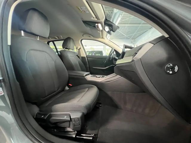 BMW 320 320d Touring