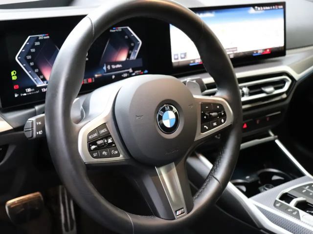 BMW 330 330i M-Sport Sedan xDrive