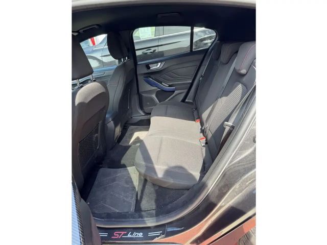 Ford Focus ST Line Style