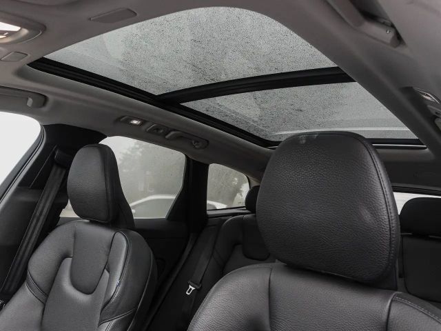 Volvo XC60 Bright Plus