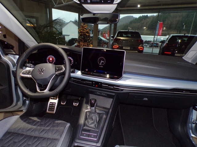 Volkswagen Golf 1.5 TSI Golf VIII Variant