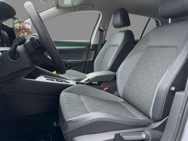 Volkswagen Golf 2.0 TDI DSG Golf VIII