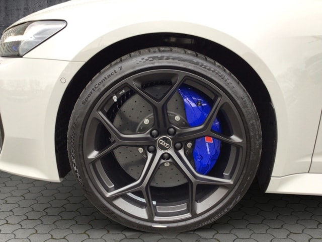 Audi A6 e-tron Avant Performance Quattro